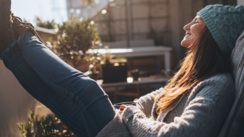 Selbstliebe, echte Verbindung und sich selbst Daten,
